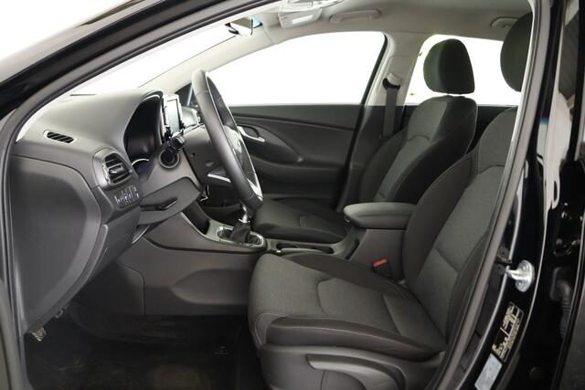 Hyundai I 30 Wagon 1.5 T-GDi MHEV Premium / LED / CarPlay / Camera / Cruisecontrol