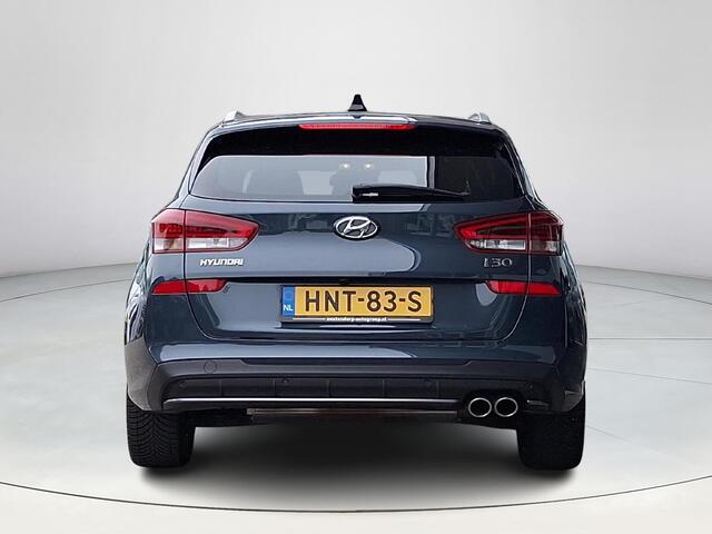 Hyundai I 30 Wagon 1.5 T-GDi MHEV N Line | Panoramisch schuif/kantel dak | Stoel/stuurverwarming | Achteruitrijcamera | Apple Carplay/Android Auto | Automaat | N-Line pakket | Climate control |