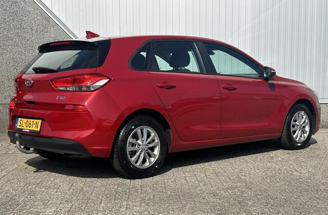 Hyundai I 30 1.4 T-GDI Comfort / Apple Carplay & Android Auto / achteruitrijcamera / parkeersensoren achter / trekhaak /
