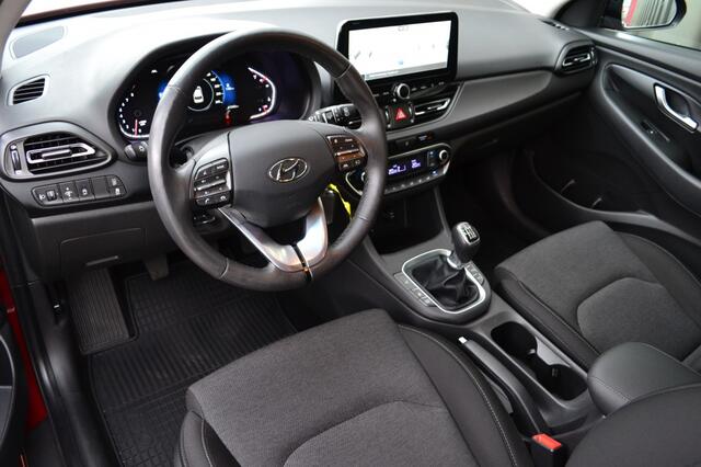 Hyundai I 30 1.5 T-GDi MHEV Premium Navi/Camera/LED/18'' inch