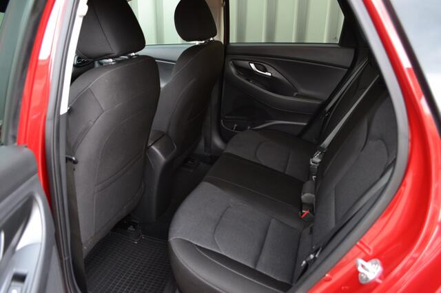 Hyundai I 30 1.5 T-GDi MHEV Premium Navi/Camera/LED/18'' inch