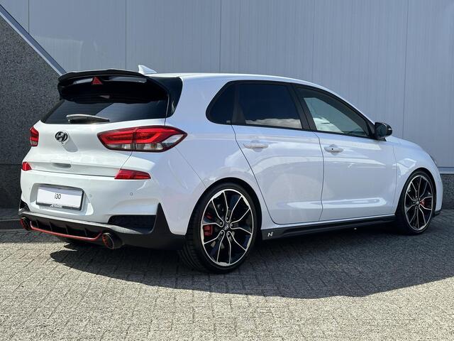 Hyundai I 30 2.0 T-GDI N2 / Navigatie / Cruise control / Camera / Apple carplay - Android auto / Parkeersensoren / Dealeronderhouden