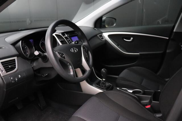 Hyundai I 30 1.6 GDI i-Drive Cool Plus | TREKHAAK | LMV | AIRCO |