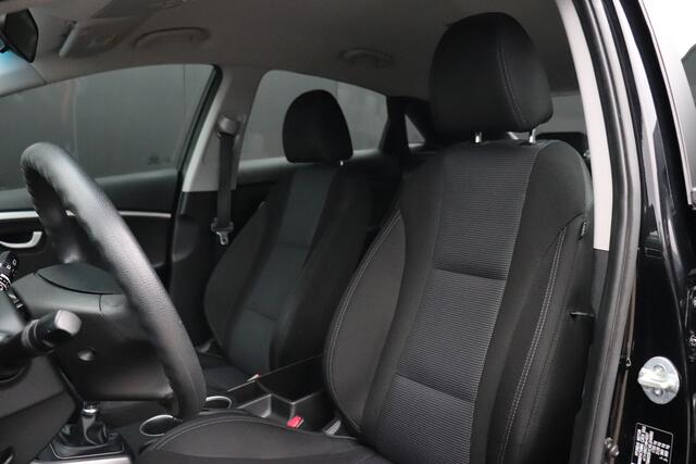 Hyundai I 30 1.6 GDI i-Drive Cool Plus | TREKHAAK | LMV | AIRCO |