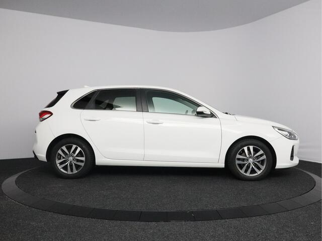 Hyundai I 30 1.0 T-GDI First Edition