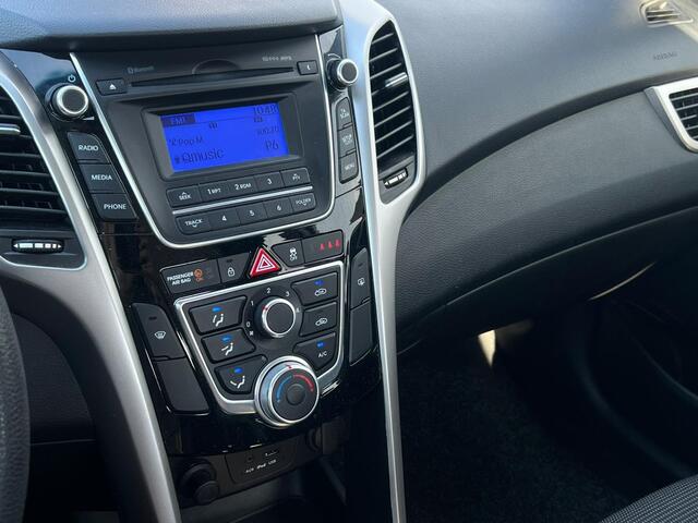 Hyundai I 30 1.6 GDI i-Drive Cool Plus NL AUTO | APK T/M 8-26 | AIRCO |