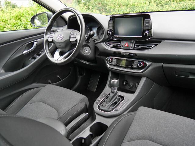 Hyundai I 30 1.0 120PK T-GDi Automaat MHEV Comfort | CAMERA | APPLE CARPLAY |