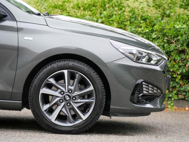 Hyundai I 30 1.0 120PK T-GDi Automaat MHEV Comfort | CAMERA | APPLE CARPLAY |