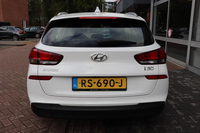 Hyundai I 30 Wagon 1.4 T-GDI Comfort Navigatie, afneembare trekhaak.