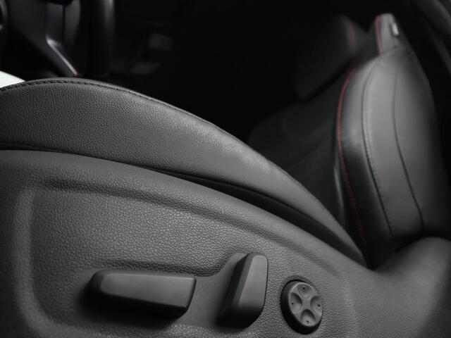 Hyundai I 30 1.5 T-GDi MHEV N Line | Trekhaak | Sportstoelen | Stoelverwarming | Full LED | Carplay | Camera | Leder/Alcantara | Memory | Keyless | Climate control