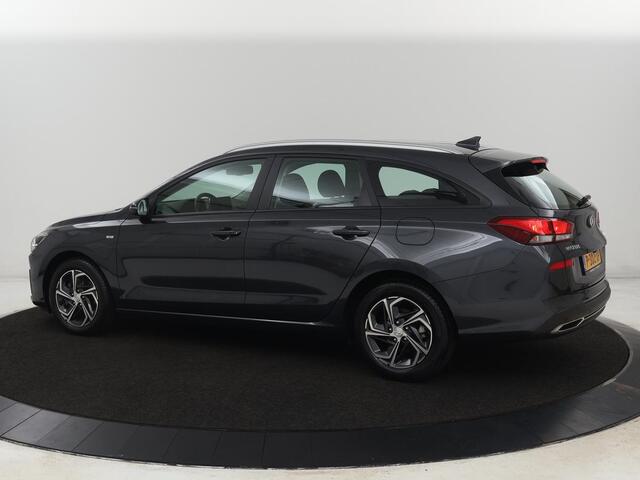 Hyundai I 30 1.0 T-GDi MHEV Comfort Smart | Camera | Carplay | Keyless | Full LED | Navigatie | Climate control | Parkeerhulp | Cruise control | DAB | Bluetooth