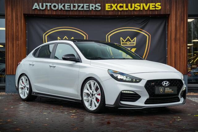 Hyundai I 30 Fastback 2.0 T-GDI N1 Panodak Pops And Bangs Navigatie Camera Stoelverw. Alcantara Keyless Stoel Stuurverw.