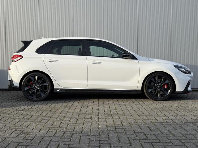Hyundai I 30 2.0 T-GDI N2 Performance / Stuur- & Stuurverwarming / Navigatie / Achteruitrijcamera / Dealer Onderhouden / Keyless /
