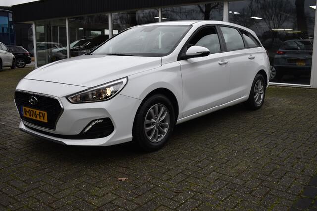 Hyundai I 30 1.4i Comfort AIRCO CRUISE LMV