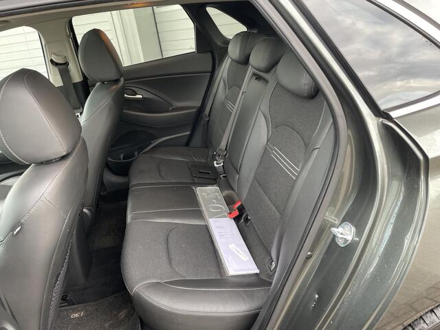 Hyundai I 30 1.5 T-GDi MHEV Premium Sky Panoramadak,