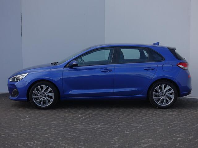 Hyundai I 30 1.4 T-GDI Comfort | Winter Pack | Navigatie Apple carplay | Climate control | Achteruitrijcamera | 17"| Stoel- en Stuurverwarming | Trekhaak