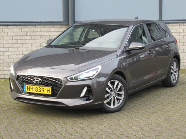 Hyundai I 30 1.0 T-GDI First Edition 2e eigen | dealer onderh | tr.haak | LED kopl | navi | camera | cruise