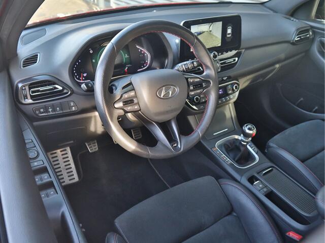 Hyundai I 30 1.5 T-GDi MHEV N Line | Camera | Navigatie | Stoel/Stuurverwarming | Stoelgeheugen | Tot 5 Jaar Hyundai Garantie |