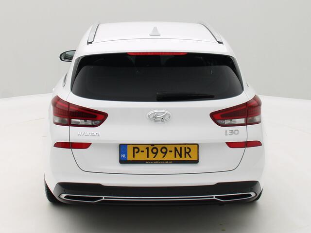 Hyundai I 30 Wagon 1.5 T-GDi MHEV Premium Aut. / Leder / Camera / Navi / Origineel NL