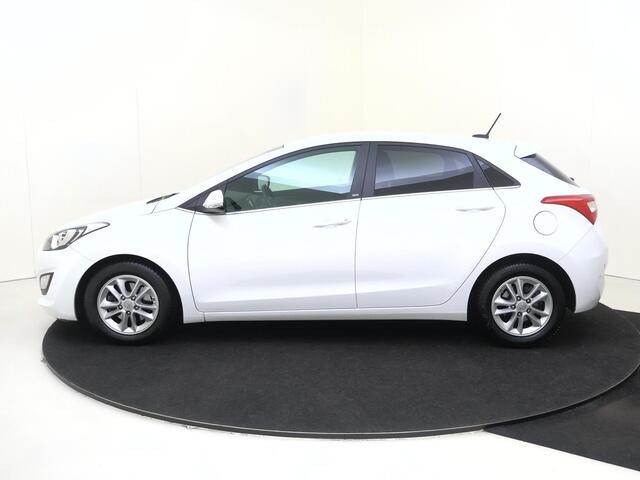 Hyundai I 30 1.6 GDi GO! 2016