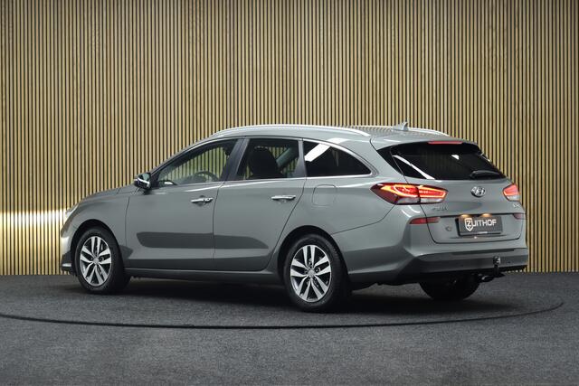 Hyundai I 30 Wagon 1.0 T-GDI Premium | Cruise-control | Afneembare Trekhaak | Google Maps Navigatie | Apple Carplay & Android Auto | Camera | Clima | Stoel & Stuurverwarming | Keyless | All-season Banden | Dodehoekdetectie