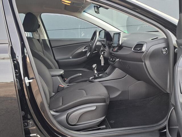 Hyundai I 30 Wagon 1.4 T-GDI Comfort | Navi | Cruise | CarPlay | Camera