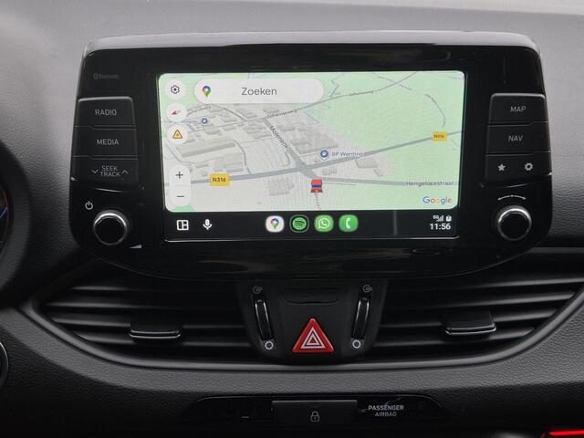 Hyundai I 30 Fastback 2.0 N 280pk DCT 8 / Fabrieksgarantie t/m 12-2026 / Dealer onderhouden / Trekgewicht 1600 kg / Stuur- & Stoel verwarming / Cruise control / Achteruitrijcamera / Keyless Entry/Start / Apple Carplay Android Auto /