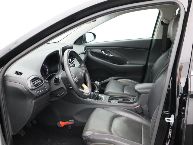 Hyundai I 30 Wagon 1.5 T-GDi MHEV Premium/ lage km/ compleet!