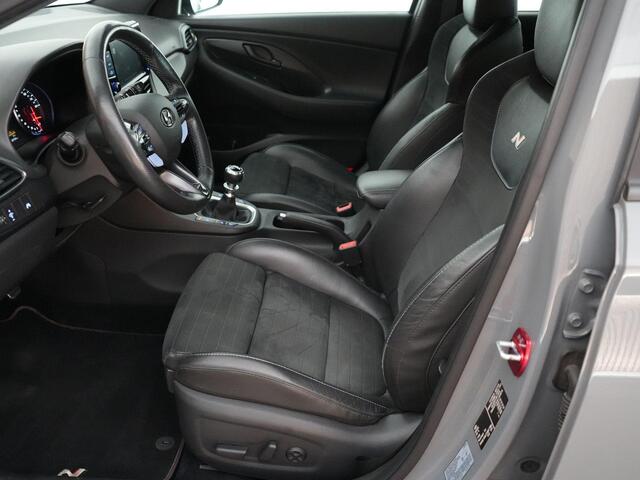 Hyundai I 30 N2 Performance 2.0 275pk T-GDI |sper diff|memory|Apple Carplay|parkeercamera|stoeleverwarming|stuurverwarming|climate control|19" lichtmetalen velgen|