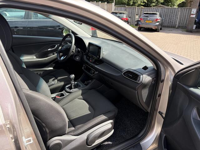 Hyundai I 30 Wagon 1.4 T-GDI Comfort CAMERA CARPLAY CLIMA NAVI