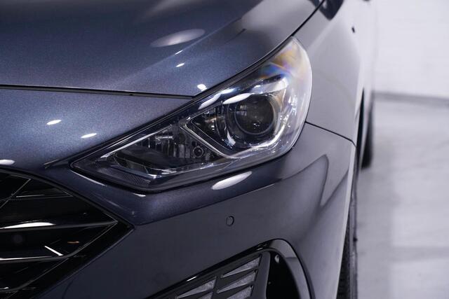 Hyundai I 30 1.0 T-GDi MHEV Comfort Smart Apple Carplay Navi Airco Achteruitrijcamera Stuur/Stoelverwarming