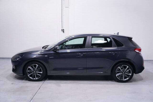 Hyundai I 30 1.0 T-GDi MHEV Comfort Smart Apple Carplay Navi Airco Achteruitrijcamera Stuur/Stoelverwarming