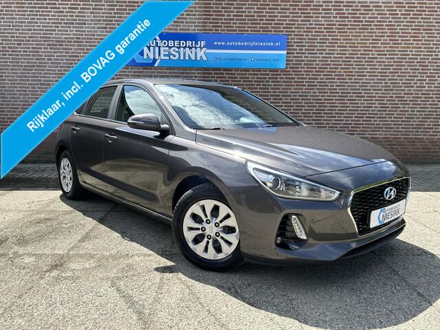 Hyundai I 30 1.4 i-Drive Cruise/Stoelverwarming/PDC