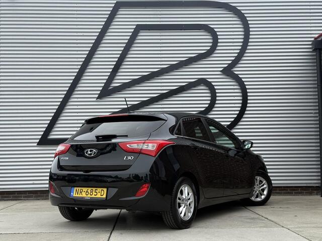 Hyundai I 30 1.6 GDi GO! 2016 1e Eigenaar|Camera|Cruise|PDC|Navi|Clima|Elek ramen|N.A.P|Nieuwe APK bij aflevering