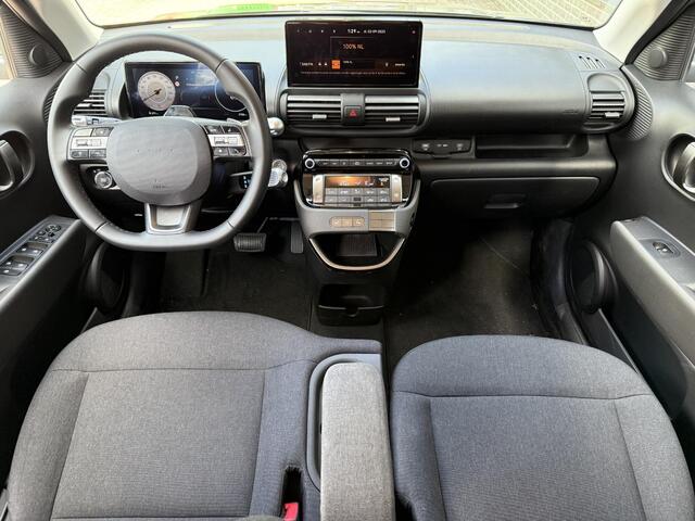 Hyundai INSTER Pulse 49 kWh / 370 KM WLTP / 3 Fase / Navigatie / keyless / Achteruitrij Camera / 15'' Lm velgen /