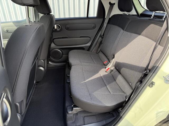 Hyundai INSTER Pulse 49 kWh / Winter Pack / ¤2000,- Voordeel / Direct Beschikbaar / 3 Fase / Keyless / Stoel+Stuur Verwarming / Navigatie /