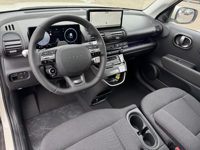 Hyundai INSTER Evolve Sky Plus 49 kWh