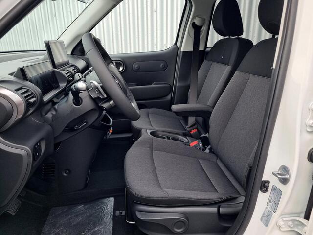 Hyundai INSTER Evolve 49 kWh Winter + Tech Pack