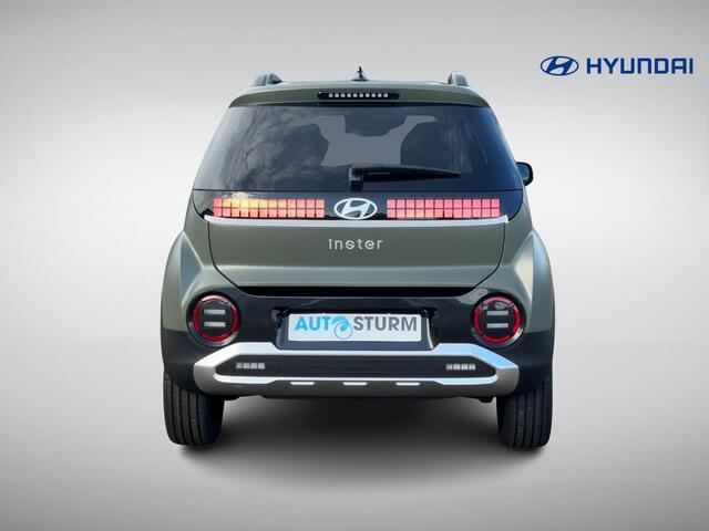 Hyundai INSTER Evolve 49 kWh Winter + Tech Pack