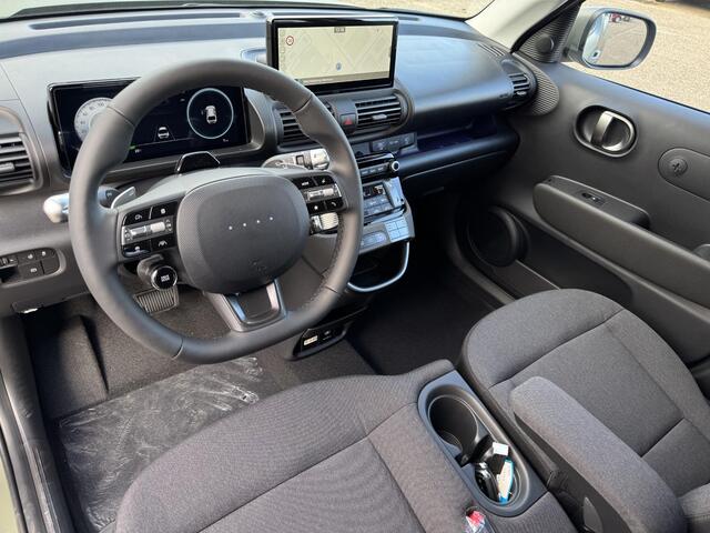 Hyundai INSTER Evolve 49 kWh Winter + Tech Pack