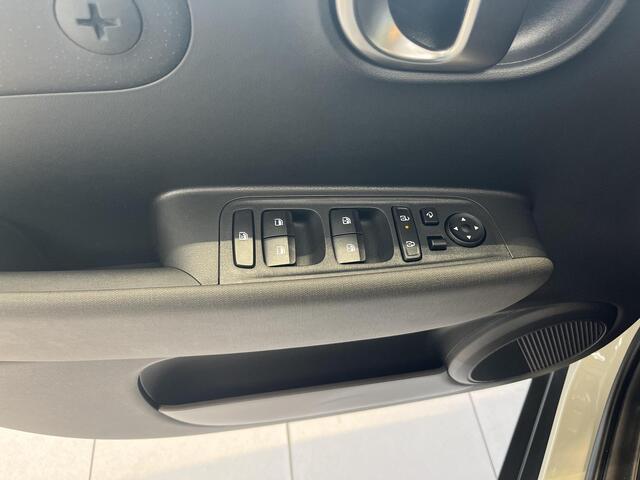 Hyundai INSTER Pulse 49 kWh | 3.500,- korting | Rijklaarprijs! Dus geen extra afleverkosten! | Winter Pack | Cruise Control |