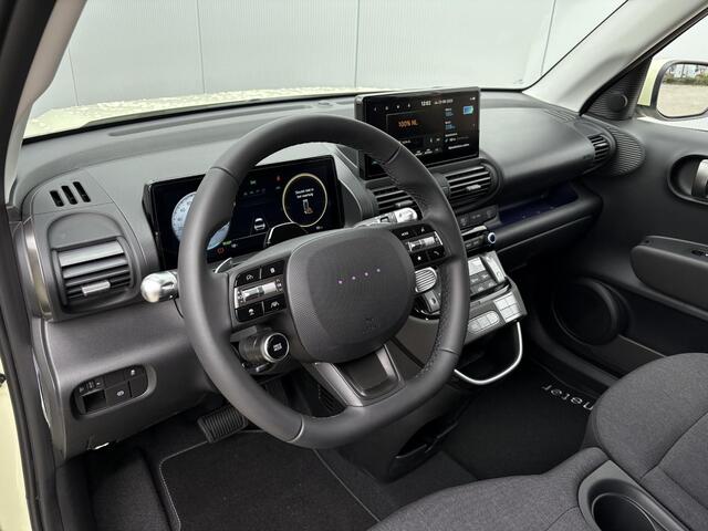 Hyundai INSTER Evolve 49 kWh Automaat / Apple Carplay & Android Auto / Adaptieve Cruise control/ Airco Climate Control / Navigatie / 3-fase laden /