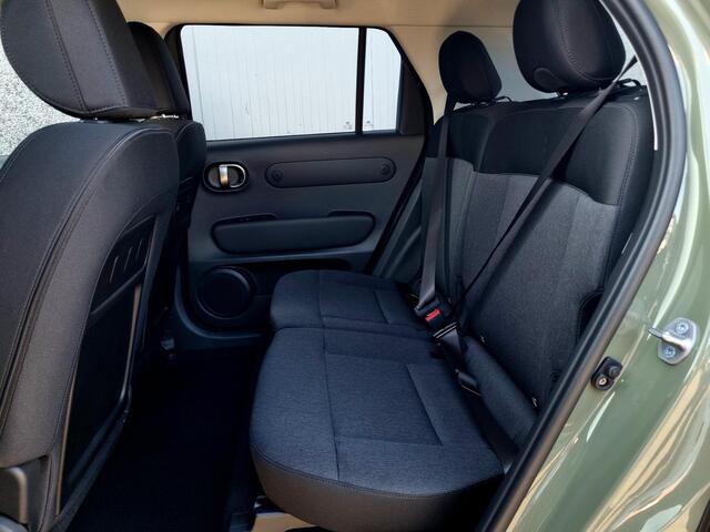 Hyundai INSTER Evolve Sky 49 kWh / ¤3000,- Voordeel / Uit Voorraad Leverbaar / Winter + Tech Pack / Warmtepomp / Stoel&Stuurwiel Verwarming /