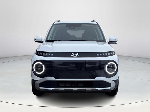 Hyundai INSTER Evolve 49 kWh | Winterpack | Techpack | Uit voorraad leverbaar | Warmtepomp | Stoel en stuurverwarming | Rondomzicht | Dodehoekdetectie | Adaptieve cruise control |