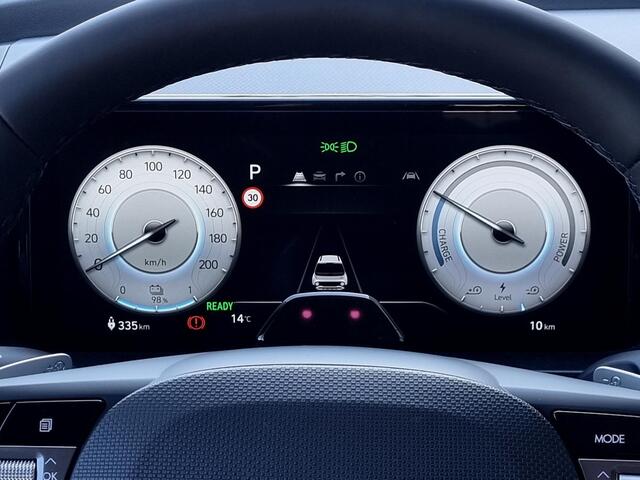 Hyundai INSTER Pulse 49 kWh + WinterPack / ¤ 3.000,- inruilvoordeel / Prijs is rijklaar / WinterPack / Navigatie / Warmtepomp / Stoel & stuurwiel verwarming voor / Apple & Android carplay / Adaptieve cruise control /