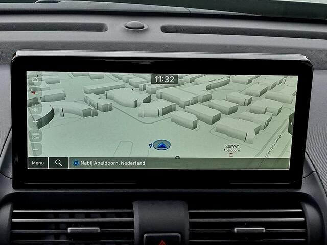 Hyundai INSTER E-Motion 49 kWh / ¤3000,- Voordeel / Snel Leverbaar / Rijklaarprijs / Navigatie / Apple & Android carplay /