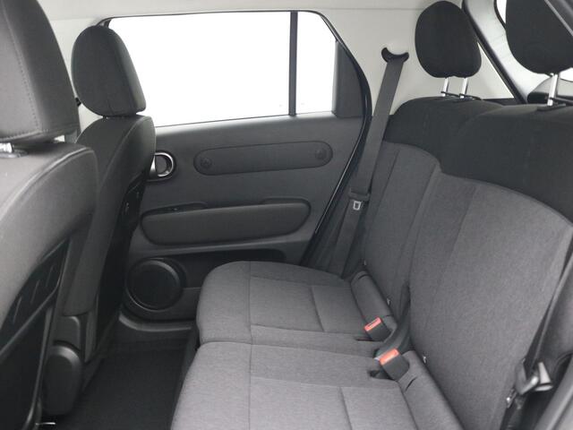 Hyundai INSTER Evolve 49 kWh Winter & Tech Pakket MY26 / ¤3000,- Voordeel / Snel Leverbaar / Warmtepomp / Stoel- & Stuurverwarming / Climate Control / Adaptive Cruise Control / V2L / 3 Fase /