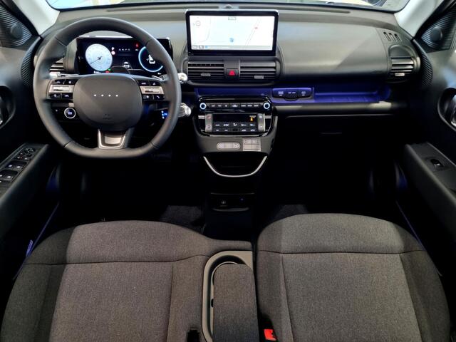 Hyundai INSTER Evolve 49 kWh / ¤3000,- Voordeel / Snel Leverbaar / Navigatie / Apple & Android carplay / Adaptieve cruise control / 360º Camera /