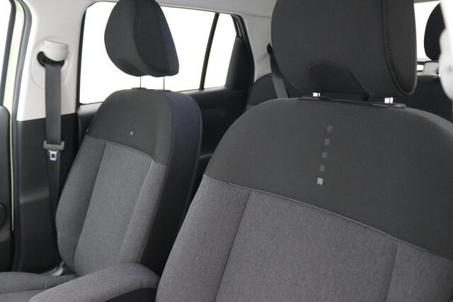 Hyundai INSTER Evolve 49 kWh Winter & Tech Pack / Warmtepomp / LMV / Navigatie / Stoel & Stuurwielverwarming voor / Blindspot Camera / 360 Camera / Adaptieve Cruise / Full Option / NL Auto /