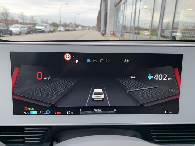 Hyundai IONIQ 5 77 kWh Style Warmtepomp, Vehicle 2 Load, Navigatie en Groot Accu pakket met 507 KM RANGE! Uit voorraad leverbaar!